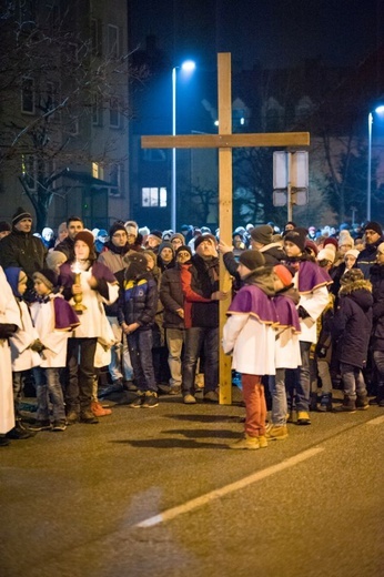 Droga Krzyżowa ulicami Bielawy