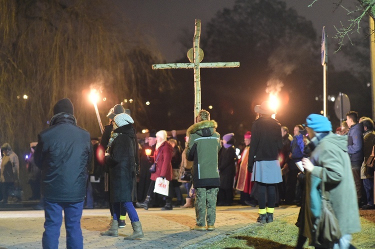 Droga Krzyżowa ulicami Olsztyna