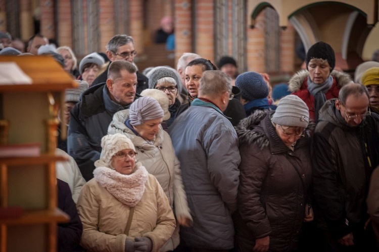 Droga Krzyżowa ulicami Bielawy