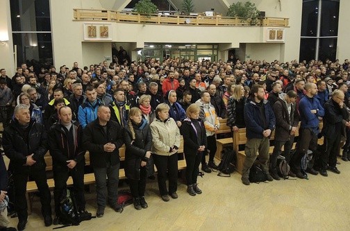 Takich tłumów kościół pallotyński dawno nie widział!