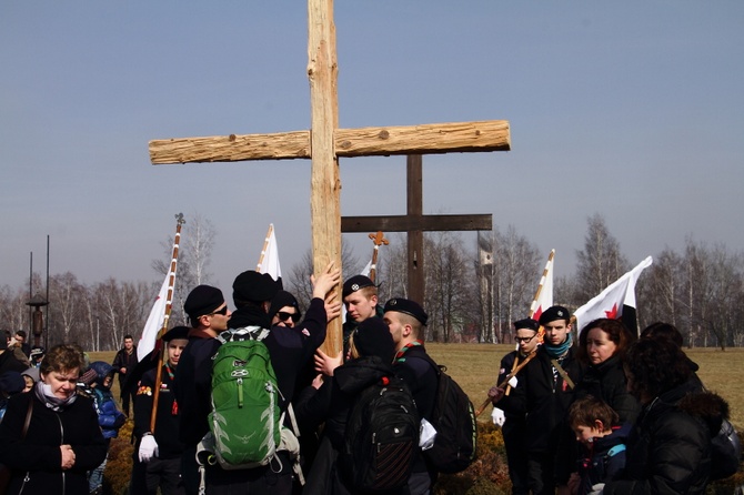 Skauci Europy na drodze krzyżowej i w sanktuarium św. Jana Pawła II