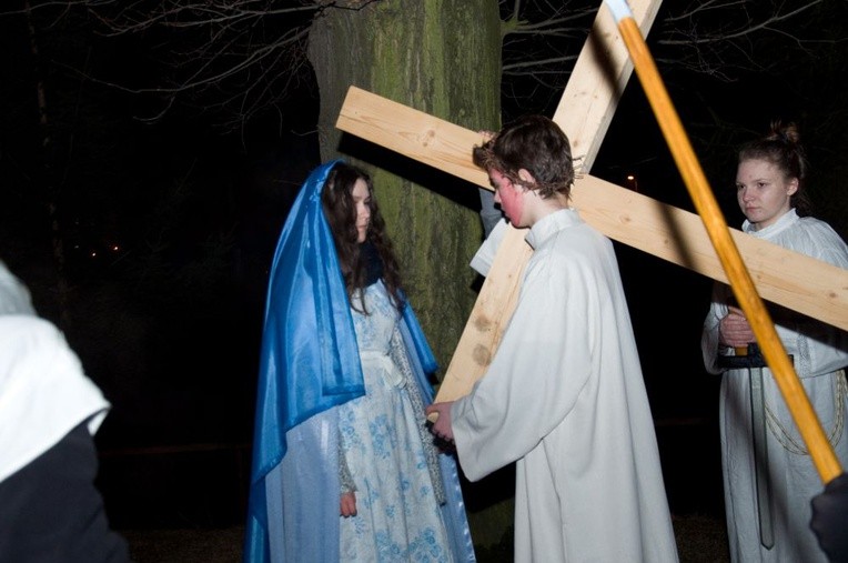 Droga Krzyżowa w Kamieńcu Ząbkowickim