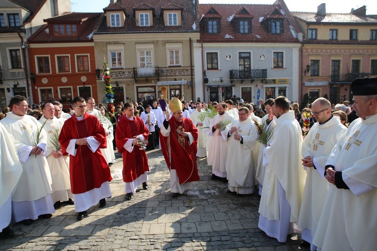 Spotkanie młodych w Niedzielę Palmową 