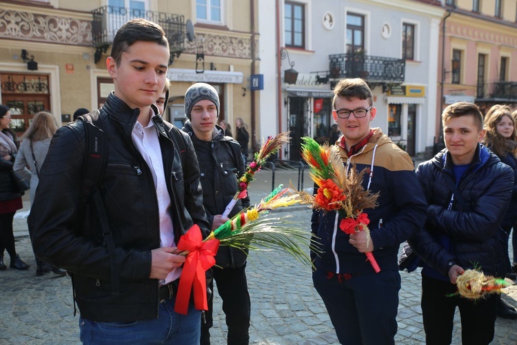 Spotkanie młodych w Niedzielę Palmową 