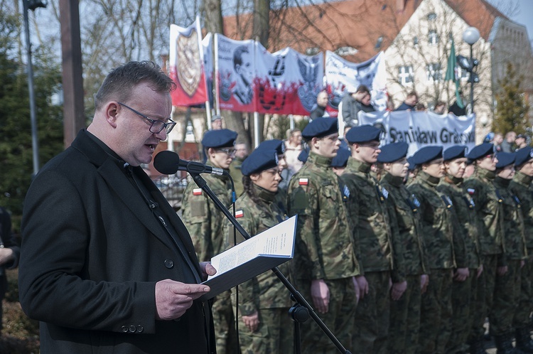 Pomnik "Inki"