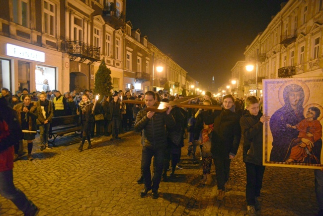 Droga Krzyżowa ulicami Radomia