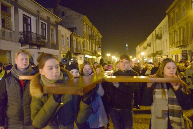 Droga Krzyżowa ulicami Radomia