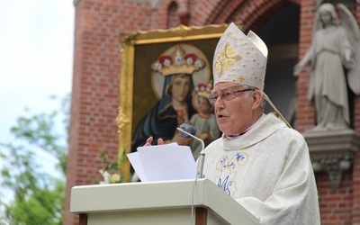 Kard. Grocholewski gościem w Piekarach