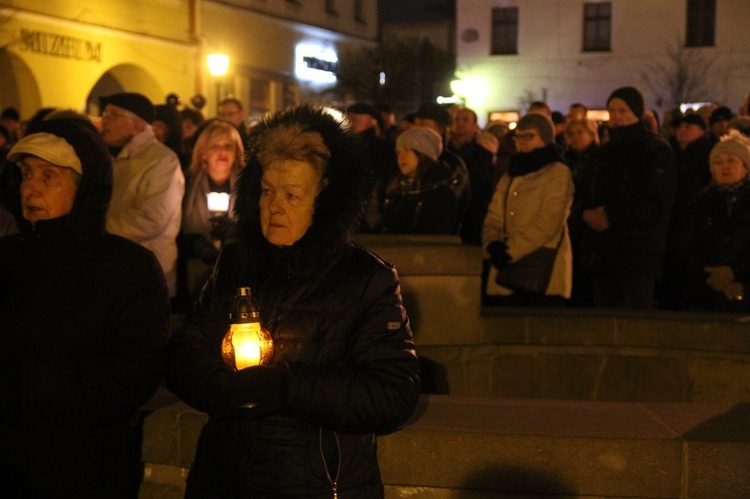 Droga Krzyżowa ulicami Tarnowa