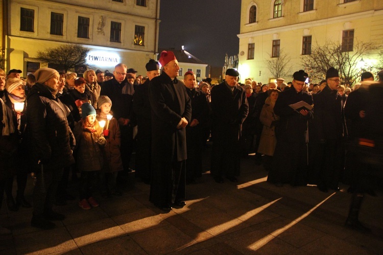 Droga Krzyżowa ulicami Tarnowa