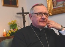 Biskup Dajczak: Triduum objawia miłość na niesamowitą skalę