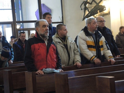 Krzyż Nadziei w kościele "przy dworcu"
