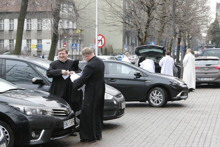 Msza Krzyżma świętego w katedrze