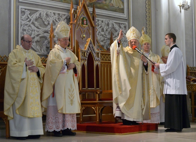 Msza Krzyżma Świętego w radomskiej katedrze