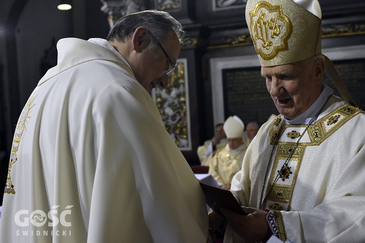 Msza Krzyżma w katedrze świdnickiej