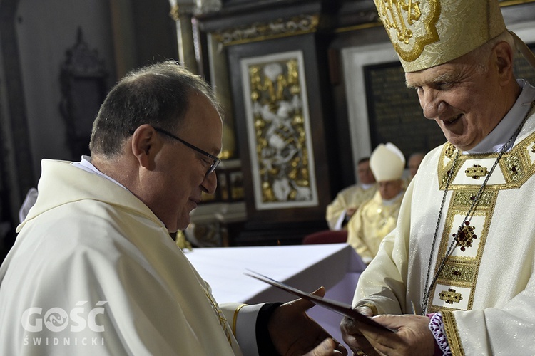 Msza Krzyżma w katedrze świdnickiej