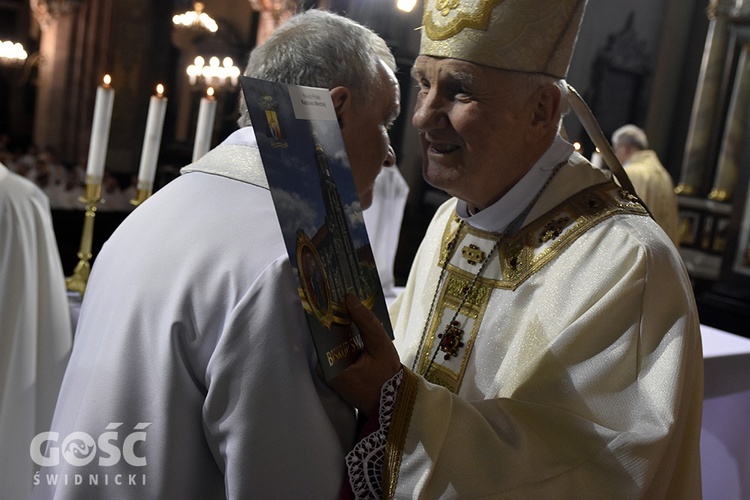 Msza Krzyżma w katedrze świdnickiej