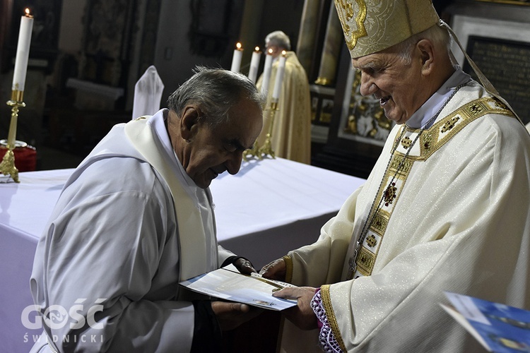 Msza Krzyżma w katedrze świdnickiej