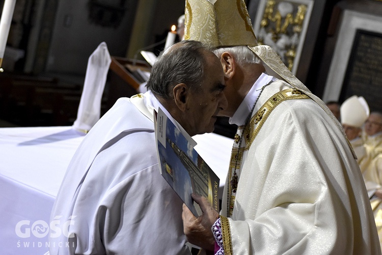 Msza Krzyżma w katedrze świdnickiej