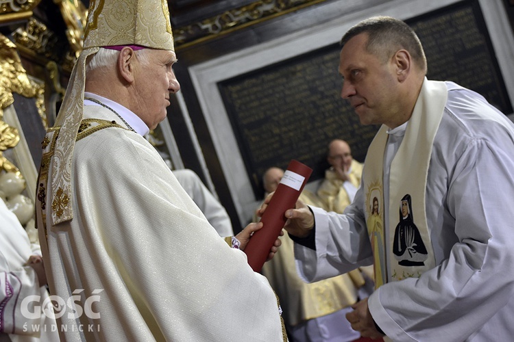 Msza Krzyżma w katedrze świdnickiej