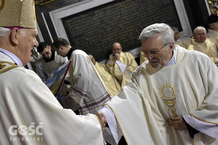 Msza Krzyżma w katedrze świdnickiej