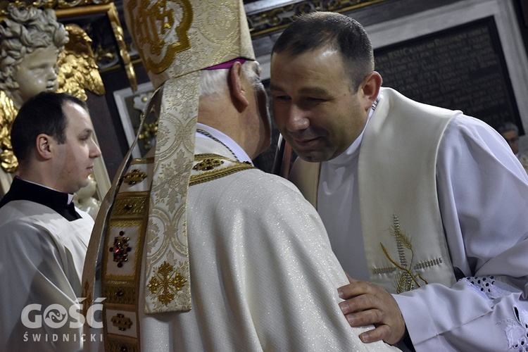 Msza Krzyżma w katedrze świdnickiej