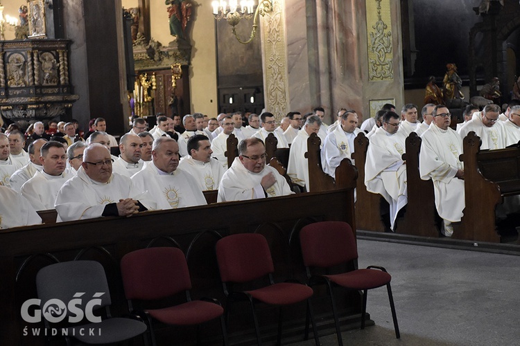 Msza Krzyżma w katedrze świdnickiej