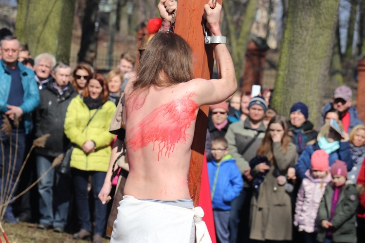 Wielki Piątek na wzgórzu kalwarii