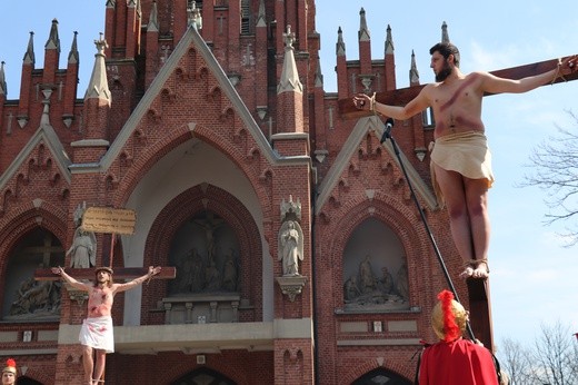 Wielki Piątek na wzgórzu kalwarii