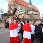 Nabożeństwo Drogi Krzyżowej na krakowskim Kazimierzu