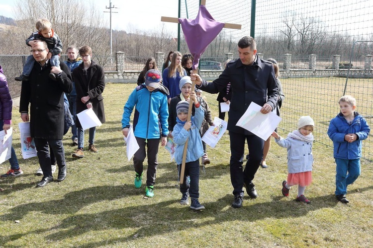 Triduum Paschalne w Bystrej - Wielki Piątek