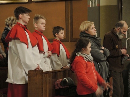 Wielki Piątek w bielskiej katedrze 2018