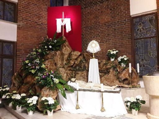 Zobacz Groby Pańskie 2018