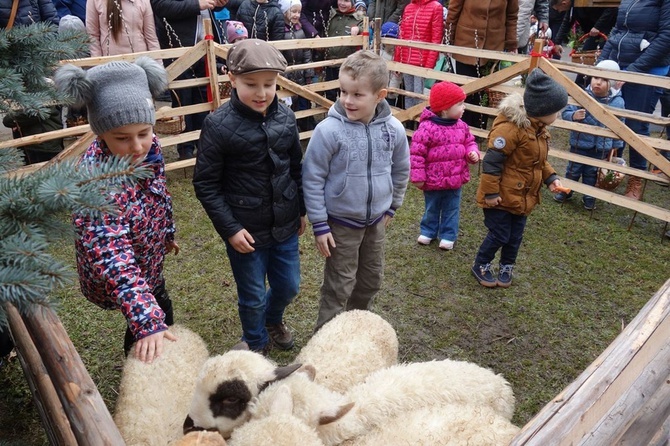 Święcenie pokarmów w Poroninie 