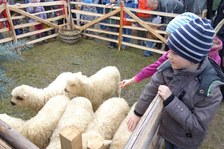 Święcenie pokarmów w Poroninie 