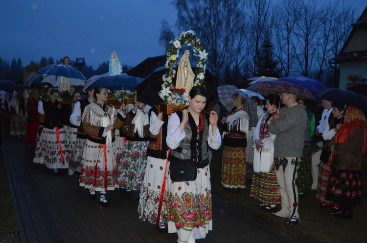 Poranna rezurekcja w Miętustwie