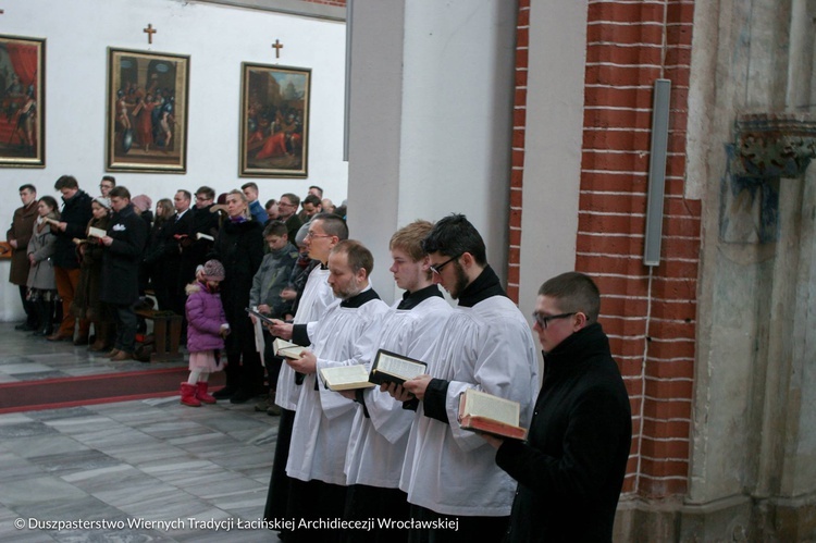 Wigilia Paschalna w nadzwyczajnej formie rytu rzymskiego