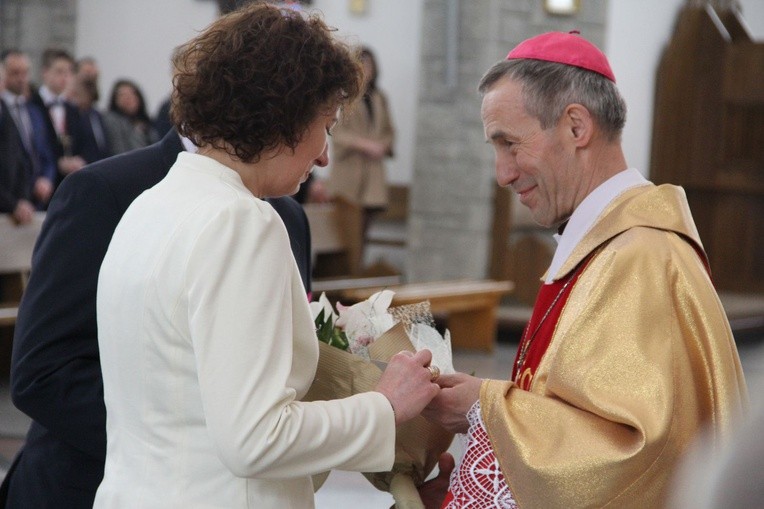 Bierzmowanie w Męcinie