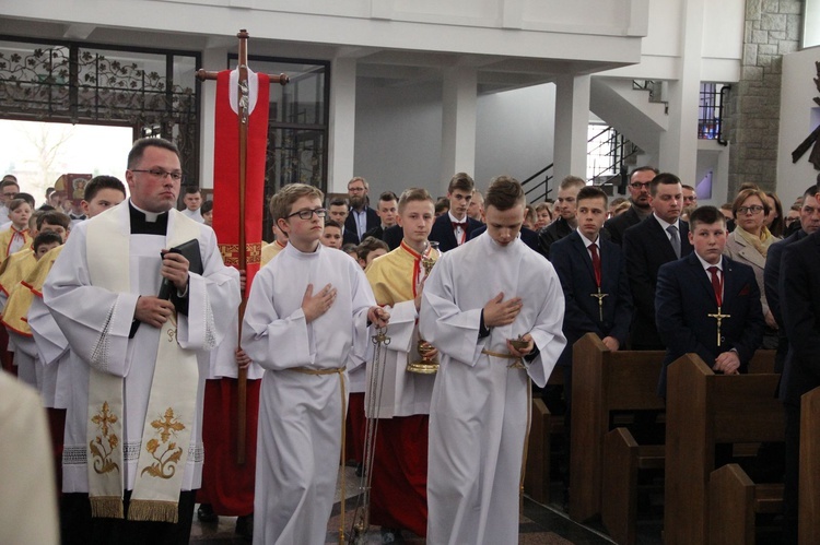 Bierzmowanie w Męcinie