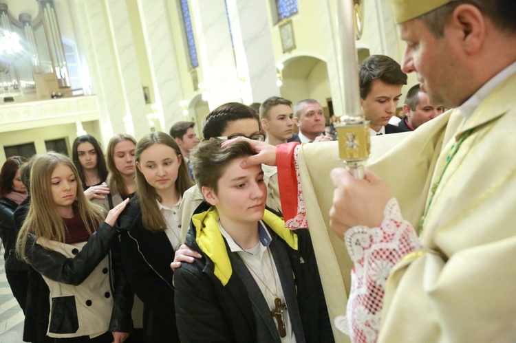 Bierzmowanie w Tarnowie-Rzędzinie