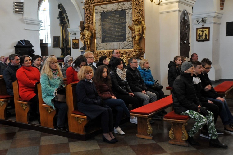 Rozpoczęcie peregrynacji relikwii św. Stanisława Kostki