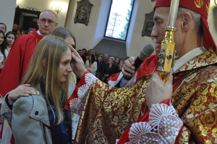 Bierzmowanie w Nowym Sączu-Zawadzie