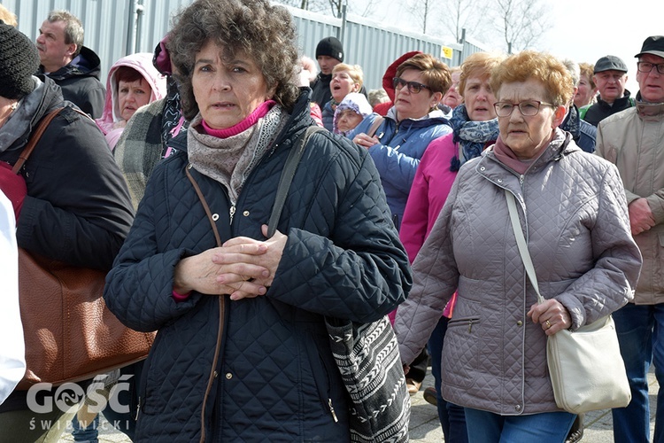 Pielgrzymka diecezji świdnickiej do Krakowa-Łagiewnik