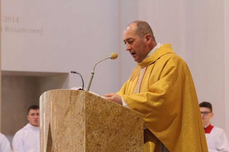 Msza św. na rozpoczęcie mistrzostw LSO w piłkę nożną