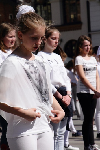 Róża dla Jezusa Miłosiernego Kraków 2018