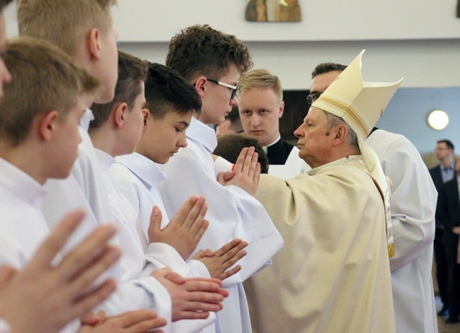 Krzyże lektorskie dla ministrantów