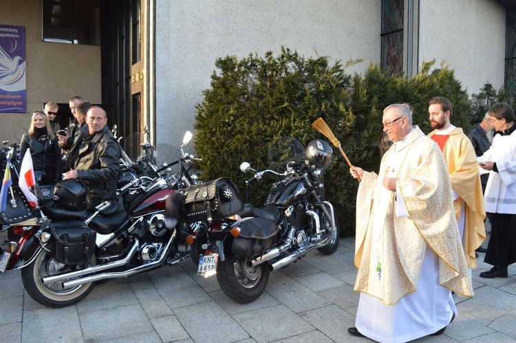 Motocykliści w Bukowinie Tatrzańskiej