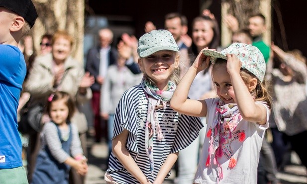 Olsztyn tańczy dla Jezusa!