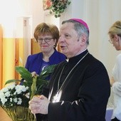  Bp. Henrykowi Tomasikowi za obecność dziękowała Lucyna Wiśniewska