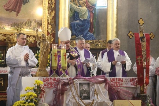 Pogrzeb śp. ks. prał. Jerzego Patalonga w Istebnej